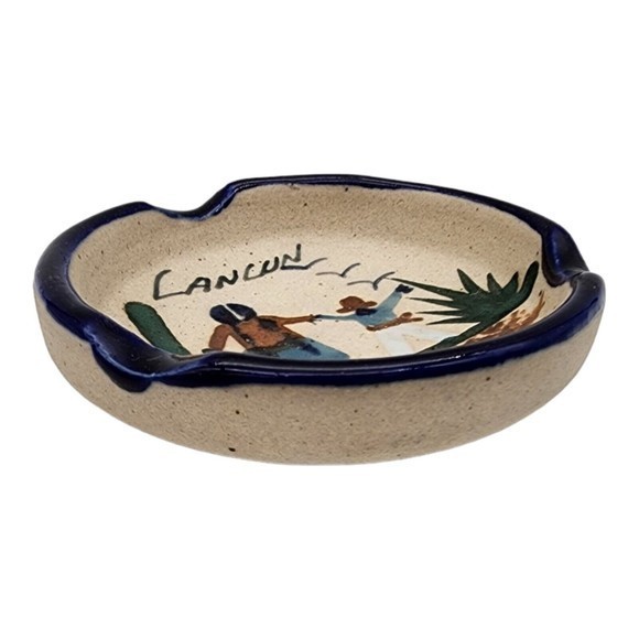 Ash‎ Tray Mexico Cactus Woman Boy Signed Ashtray - Picture 7 of 7